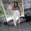 elleyyy_
